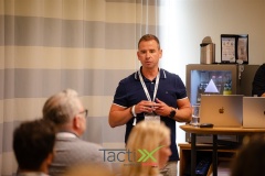 TactixX_677